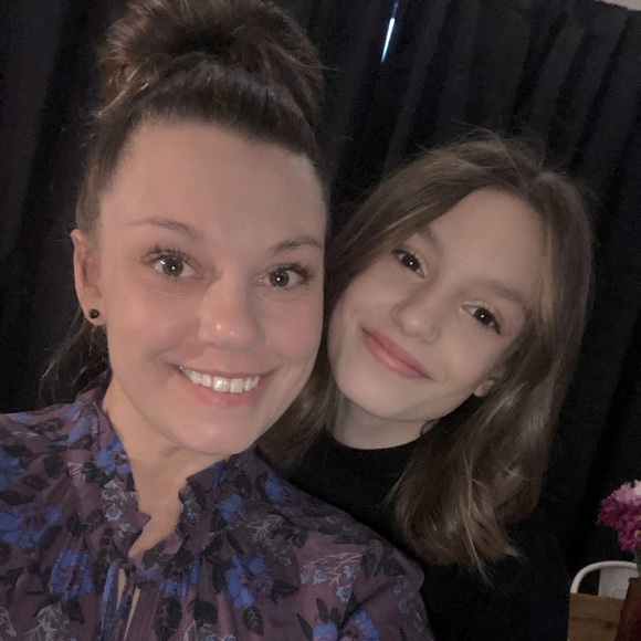 Meet your Posher, Ashley shaffer - Picture 1 of 1